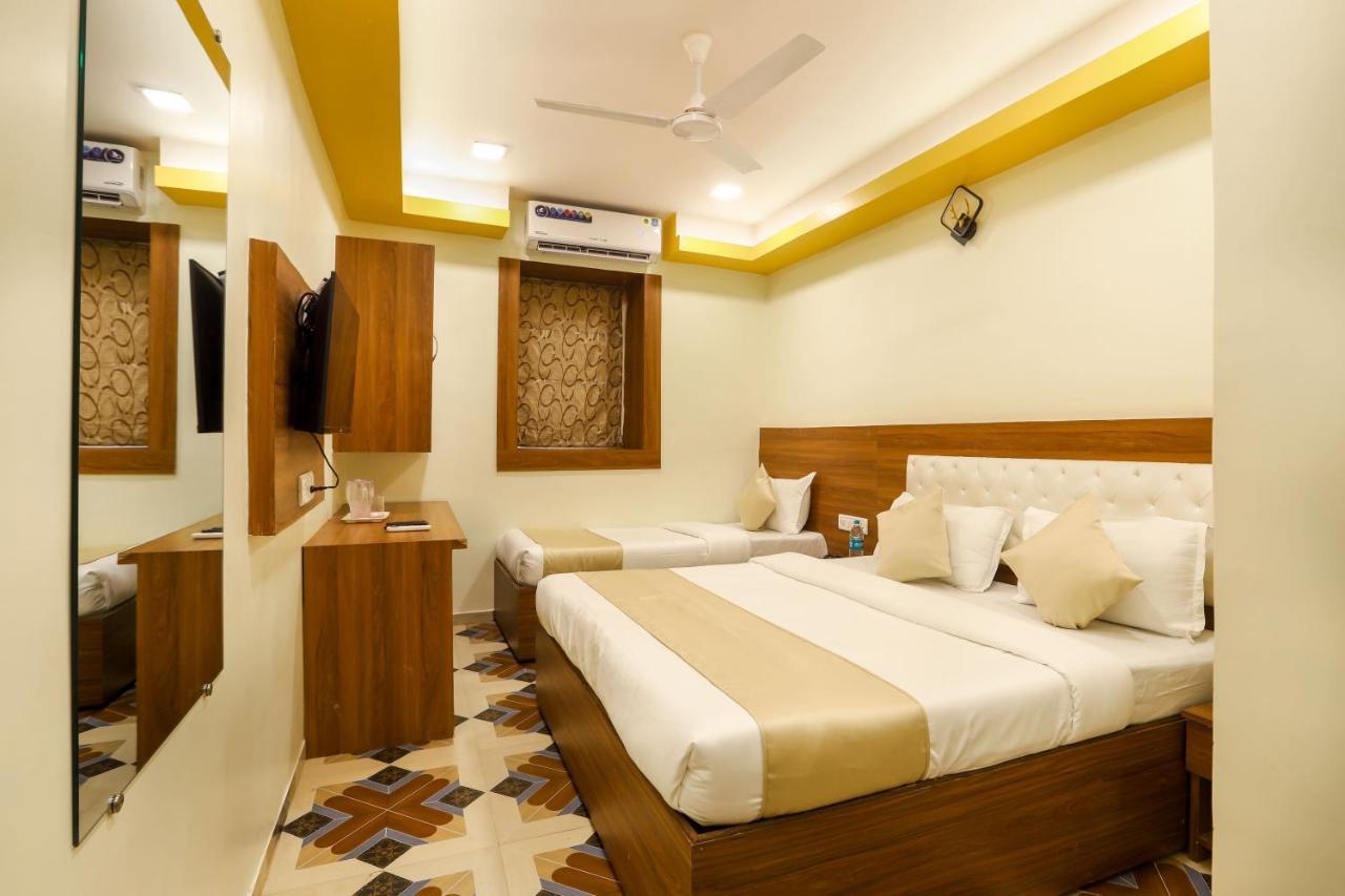 Hotel Jodiya - Near Cst Мумбай Екстериор снимка
